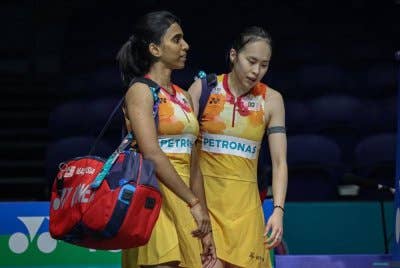 Pearly-Thinaah masih belum menandatangani kontrak baharu dengan BAM selepas kontrak mereka tamat hujung tahun lepas - Gambar file