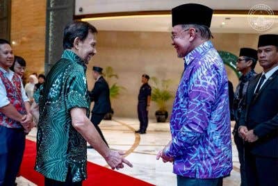 Anwar Imenziarah baginda Tuanku Sultan Hassanal Bolkiah, Sultan Brunei di Kuala Lumpur. Foto Pejabat Perdana Menteri.
