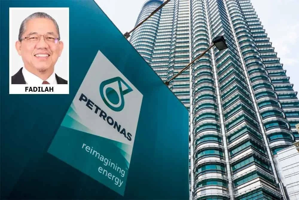 Pada 21 Mei lalu Kerajaan Persekutuan dan kerajaan Sarawak mencapai persefahaman dengan menandatangani deklarasi bersama berhubung perkara yang melibatkan Petronas dan Petros.