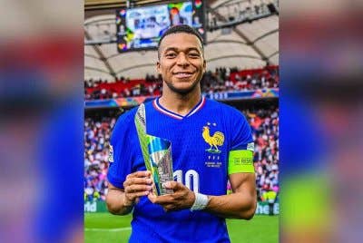 Mbappe juga merupakan pemain terbaik perlawanan itu.