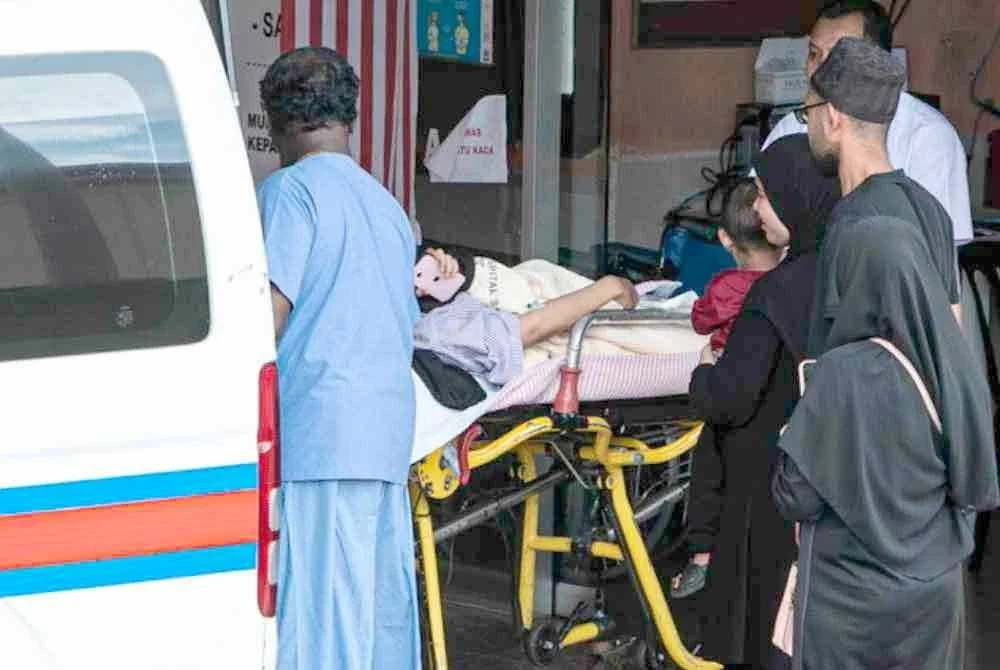 KKM memaklumkan 15 mangsa masih menerima rawatan di tiga fasiliti kesihatan iaitu di Hospital Taiping, Hospital Baling dan Hospital Raja Permaisuri Bainun, Ipoh. Foto Bernama