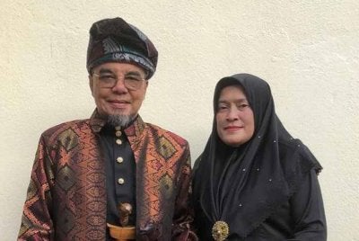 Normah mohon doa orang ramai untuk kesembuhan Sheqal. Foto: Ihsan Normah
