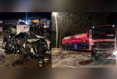 Seorang peniaga maut selepas kereta jenis Perodua Myvi yang dipandunya bertembung dengan sebuah lori tangki membawa muatan bahan api di Kilometer 39, Jalan Batu Pahat–Mersing, pada Isnin. - Foto IPD Kluang