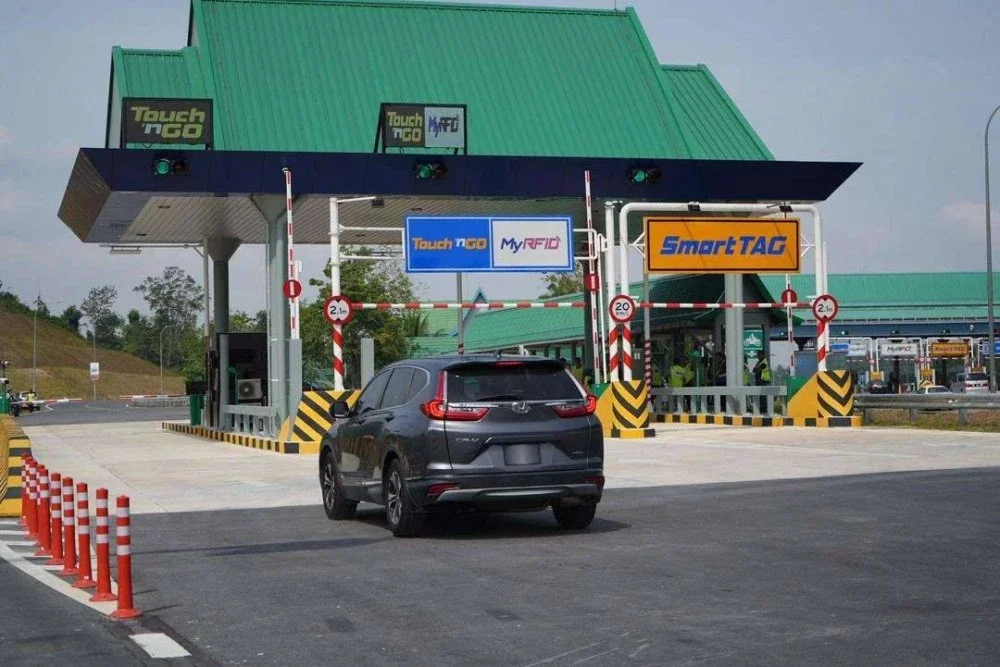 Lorong tambahan di Plaza Tol Rawang Selatan (Exit 115) dibuka pagi tadi.