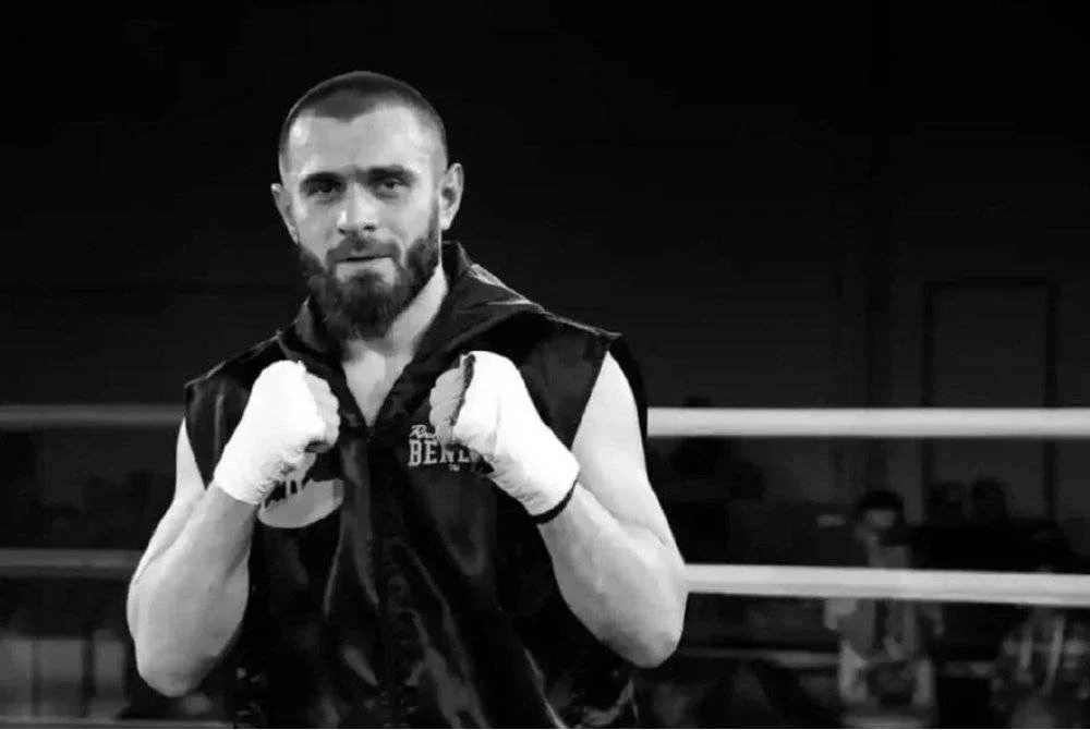 Abu Yusupov maut selepas ditikam di leher dalam insiden di stesen kereta api Gesundbrunnen, Berlin.