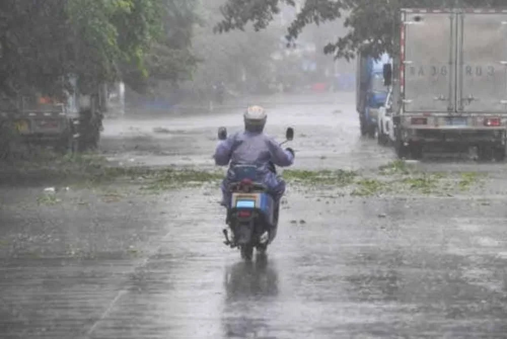 Taufan itu turut merosakkan 47 rumah, serta menenggelamkan lebih 58,000 hektar sawah padi dan tanaman lain di seluruh rantau berkenaan.
