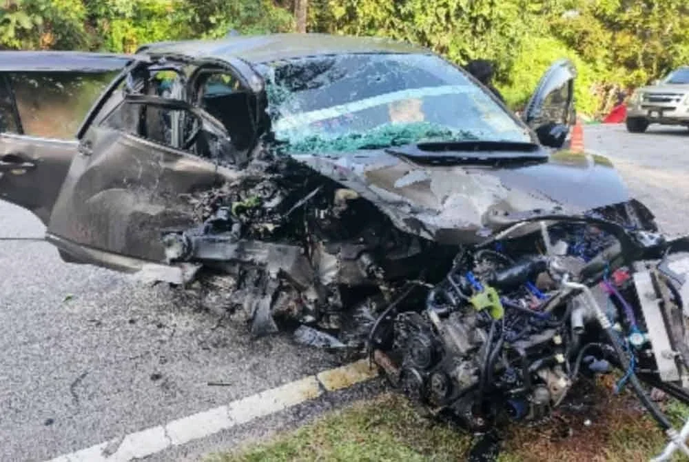 Keadaan Perodua Myvi dinaiki mangsa yang maut.