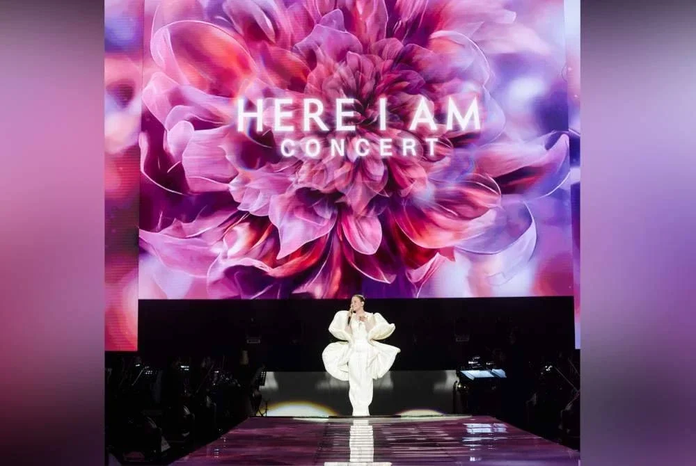 Rossa membuktikan keunggulannya sebagai penghibur sejati yang menjadikan pentas sebagai nadi jiwanya. Foto Yayasan Prihatin Nasional