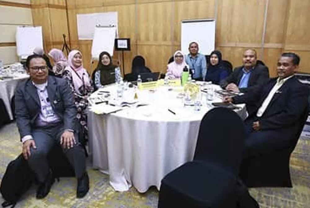 MACC COPE dibangunkan dengan kerjasama antara Bahagian Khidmat Pengurusan (BKP) melalui Cawangan Penyelidikan dan Kompetensi serta Bahagian Pengurusan Rekod dan Maklumat (BPRM).