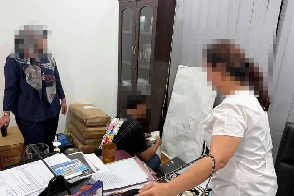 Imigresen menahan individu yang disyaki terlibat dengan sindiket PLKS.