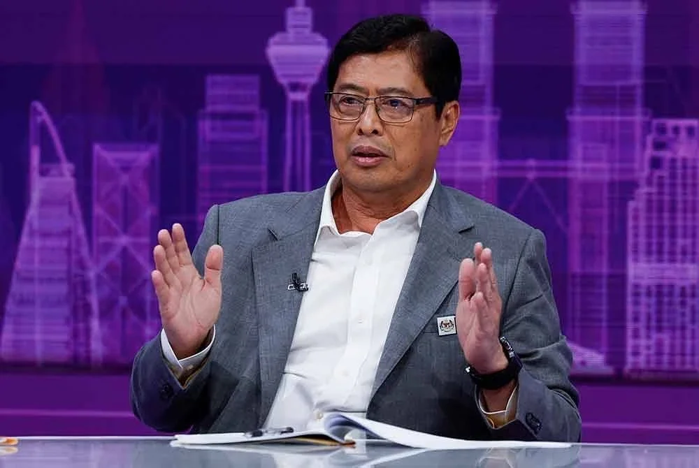 Azam Baki. Foto fail Bernama