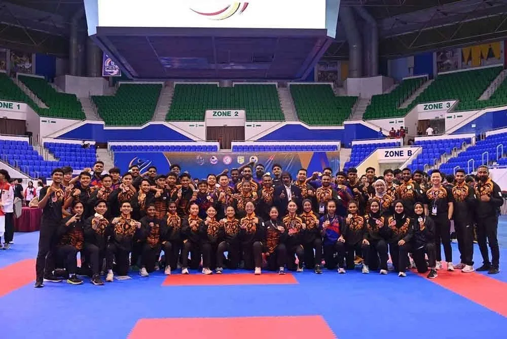 Kontinjen karate negara membawa pulang enam emas dari Brunei.