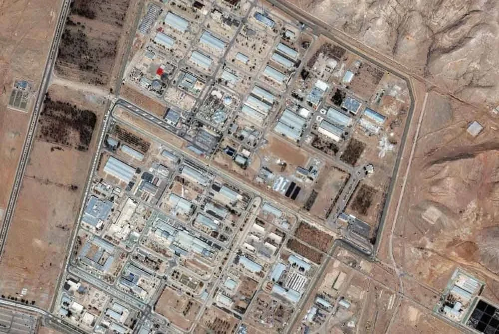 Imej satelit disediakan Maxar Technologies dan diambil pada 12 Februari 2025 menunjukkan pandangan keseluruhan kemudahan pengayaan Isfahan. Foto AFP