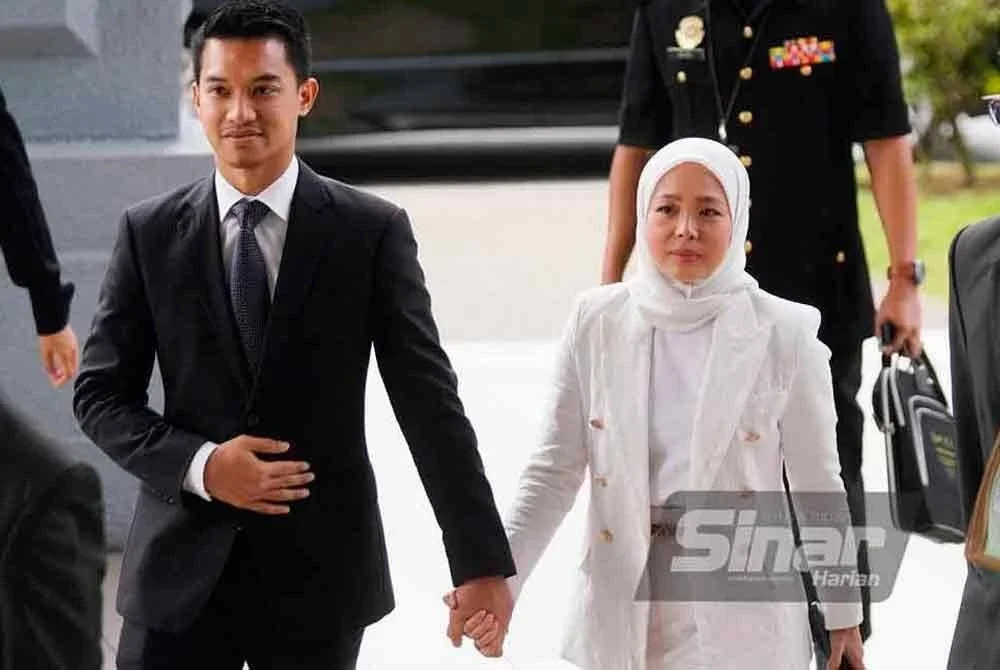 Pasangan suami isteri itu tidak hadir ke Mahkamah Sesyen Kuala Lumpur pada Isnin dan hanya diwakili peguam, M Athimulan.