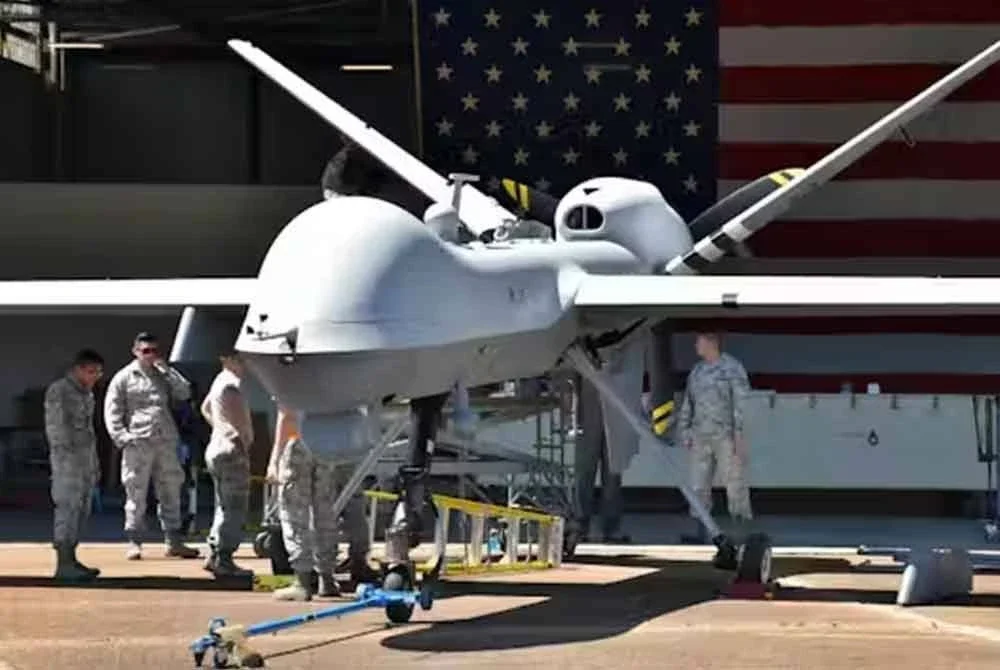 Penggunaan UAV dapat meminumkan kematian anggota tentera di medan perang.