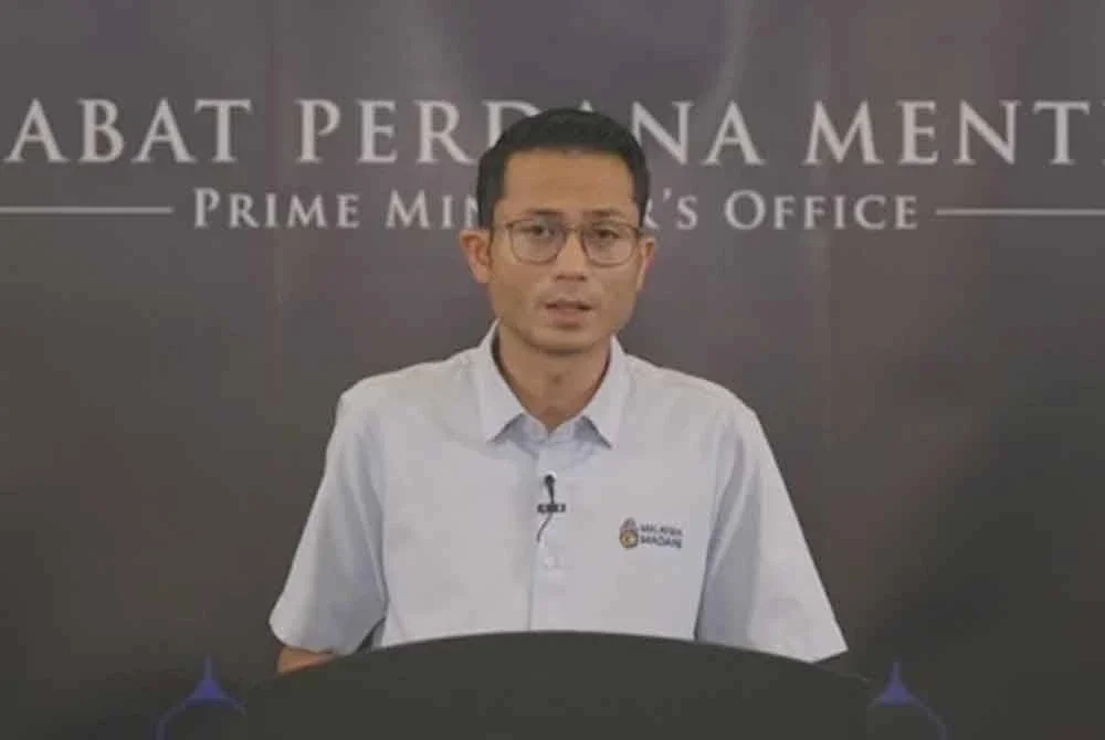 Tunku Nashrul ketika sesi taklimat harian Pejabat Perdana Menteri (PMO) yang disiarkan secara langsung di Facebook Anwar Ibrahim dan Facebook PMO Malaysia pada Selasa.