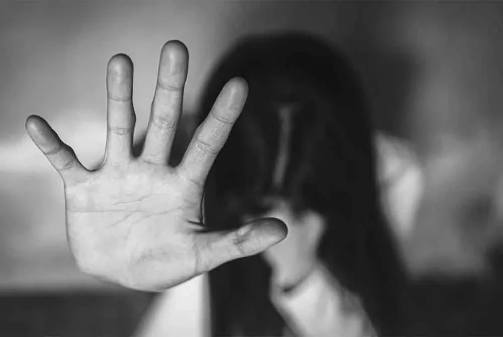 Seorang pelancong wanita dari Thailand mendakwa diganggu secara seksual oleh seorang pemandu teksi ketika berada di Korea Selatan.