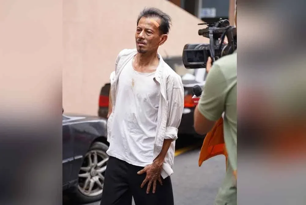 Azhar tidak ambil lewa sebarang watak yang dijayakan tidak kira kecil atau besar.