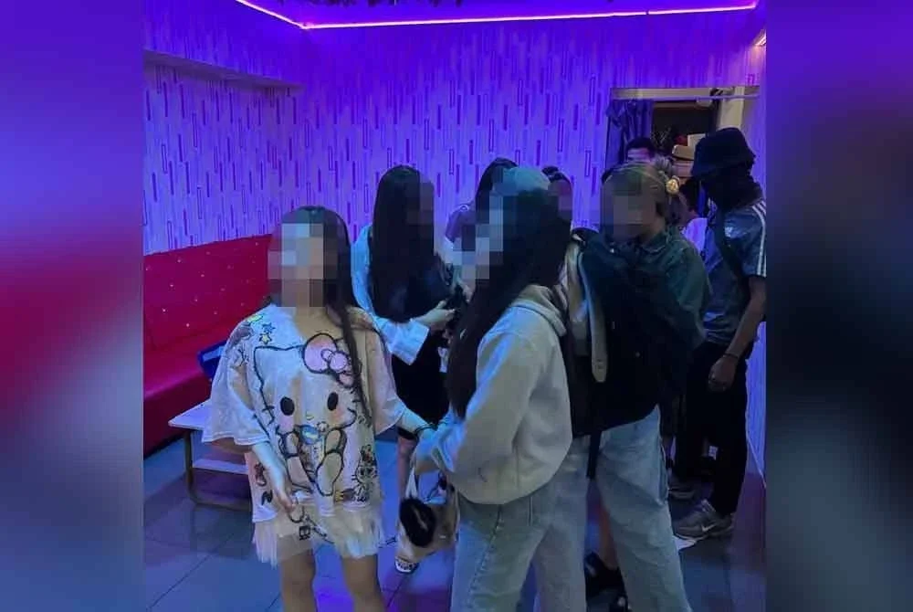 Antara wanita warga asing yang ditahan JIM menerusi Op Gegar di Kuala Lumpur, pada Selasa.