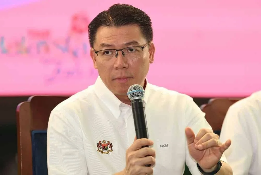 Kor Ming bercakap ketika ditemui pemberita selepas hadir Majlis Perasmian Hari Landskap Negara 2025 di Taman Bandar Bukit Layang-Layang, Pasir Gudang, pada Khamis. Foto Bernama