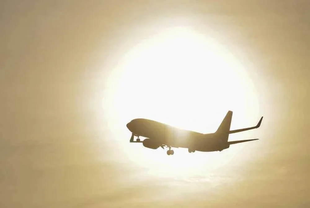 Pengguna perkhidmatan udara dari pulau bebas cukai ini bimbang dengan tambang semakin mahal bagi laluan Labuan-Kota Kinabalu. Gambar hiasan