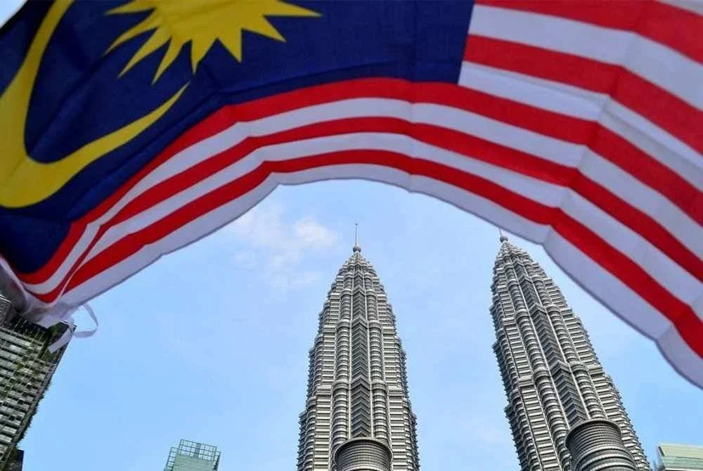 Membina Malaysia Madani adalah projek kebangsaan yang memerlukan penyertaan aktif setiap warganegara. 