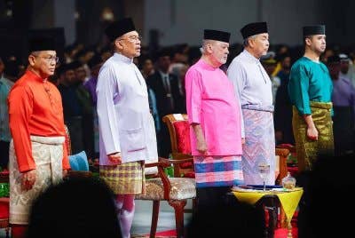 Yang di-Pertuan Agong Sultan Ibrahim berangkat bagi menyempurnakan Majlis Sambutan Maal Hijrah Peringkat Kebangsaan Tahun 1447H/2025M berlangsung hari ini di Pusat Perdagangan dan Pameran Antarabangsa Malaysia (MITEC) pada Jumaat. Foto Bernama