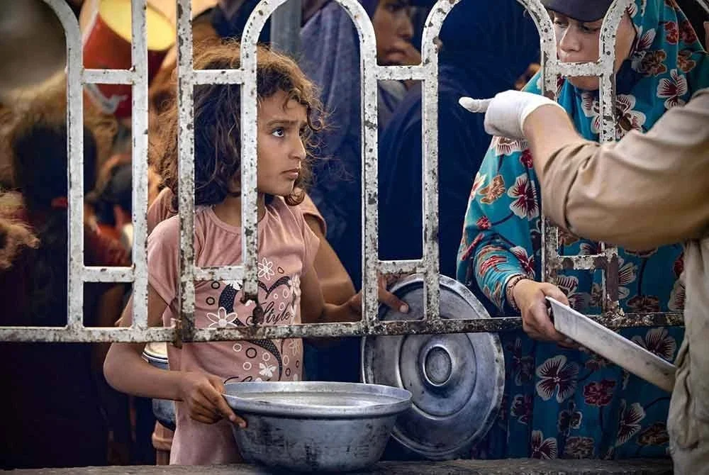 Penang4Palestine mengutuk penemuan pil opioid Oxycodone dalam bungkusan tepung yang diagihkan oleh Gaza Humanitarian Foundation (GHF), sebuah pusat bantuan yang dikaitkan dengan sokongan Amerika Syarikat (AS)-Israel. Gambar fail Foto AFP