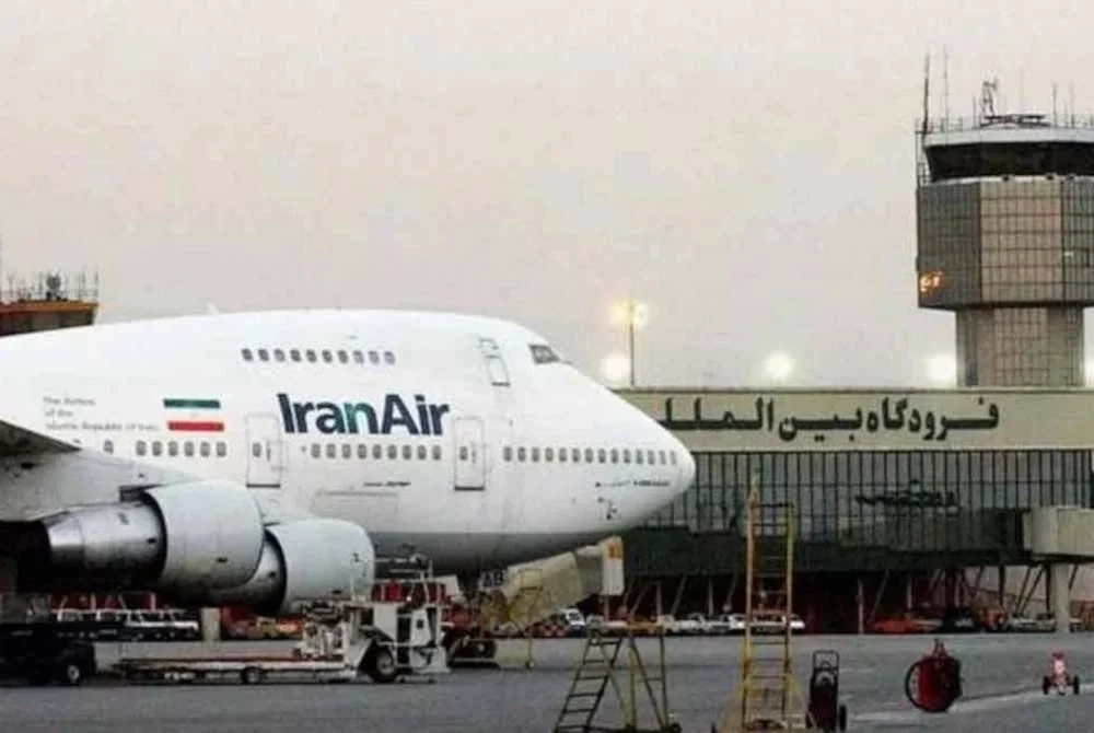 Iran membuka semula ruang udaranya di kawasan tengah dan barat untuk penerbangan transit antarabangsa selepas penutupan 12 hari akibat konflik