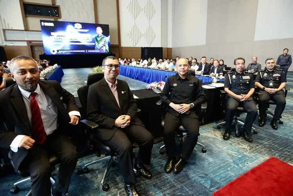 Armizan ketika menghadiri Sesi Libat Uurs PPKB bagi negeri Sabah di Pusat Konvensyen Antarabangsa Sabah (SICC), di sini pada Isnin.