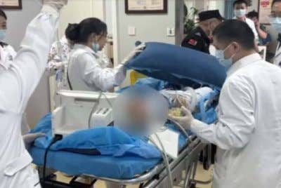 Doktor memberitahu kanak-kanak itu berada dalam keadaan kritikal ketika dia dibawa ke hospital. Foto Agensi