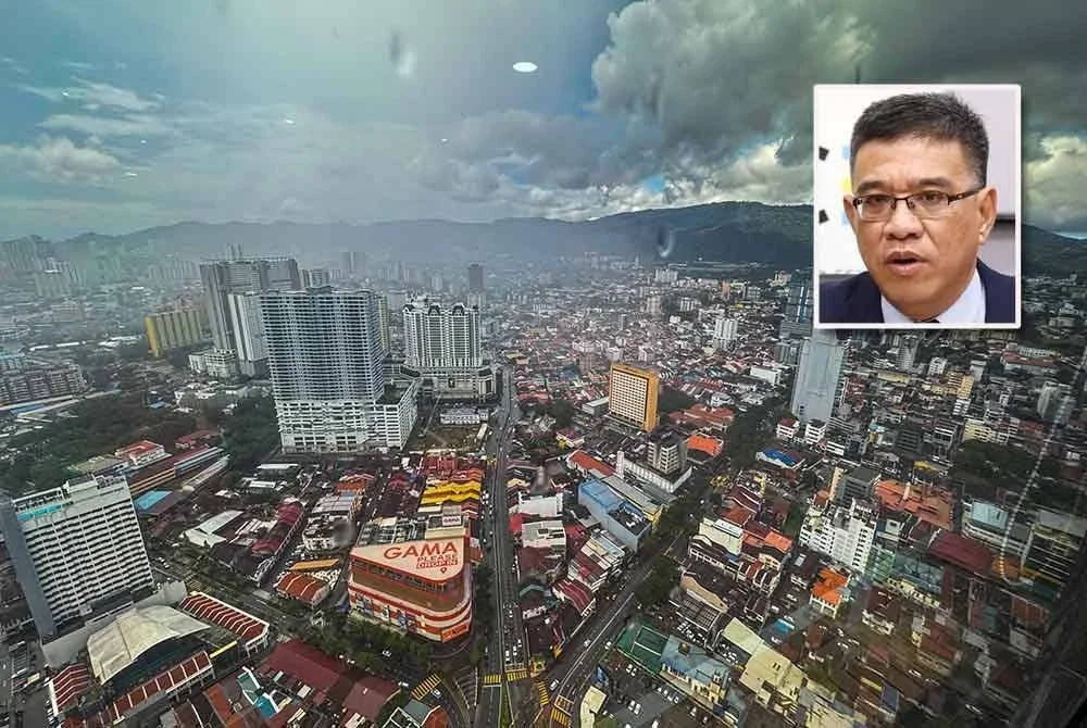 Statistik rasmi Tourism Malaysia menunjukkan Pulau Pinang mencatat lebih 5.2 juta pelancong tempatan yang menginap di hotel pada tahun lalu, jauh melebihi jumlah dicatat Perak. Gambar kecil: Wong Hon Wai