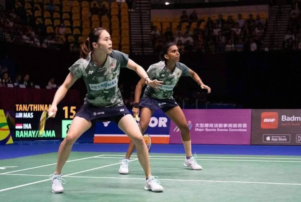 Pearly (kiri) dan M Thinaah (kanan). Foto EPA