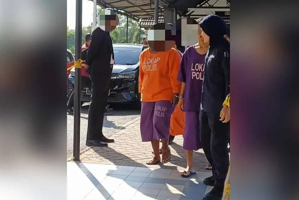 Suspek (dua dari kiri) direman sehingga 12 Julai ini untuk siasatan lanjut di bawah Seksyen 307 Kanun Keseksaan.