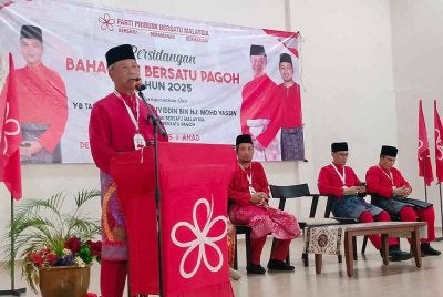 Muhyiddin berucap dalam Mesyuarat Bersatu Bahagian Pagoh di Dewan Kampung Jayor pada Ahad.