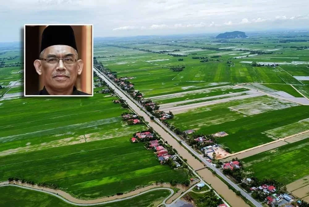 Jalan yang terletak bersebelahan dengan Sungai Korok sepanjang kira-kira 20 kilometer. Gambar kecil: Ismail