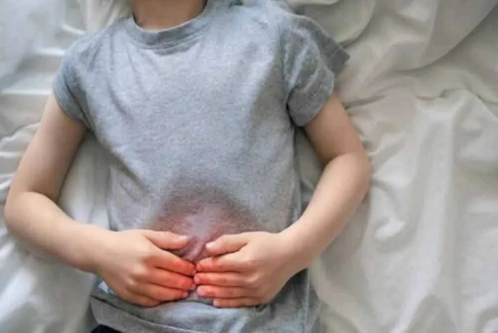 Sebuah tadika swasta di Tianshui, Wilayah Gansu kini disiasat pihak berkuasa selepas lebih 200 muridnya mengalami simptom keracunan plumbum, dipercayai akibat makanan yang dicemari bahan kimia berbahaya.