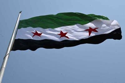 Sheikh Shahud diserang lelaki bersenjata ketika berada dalam kereta berdekatan pos kawalan pasukan keselamatan menuju ke kampungnya di Mazraa, Syria. - AFP