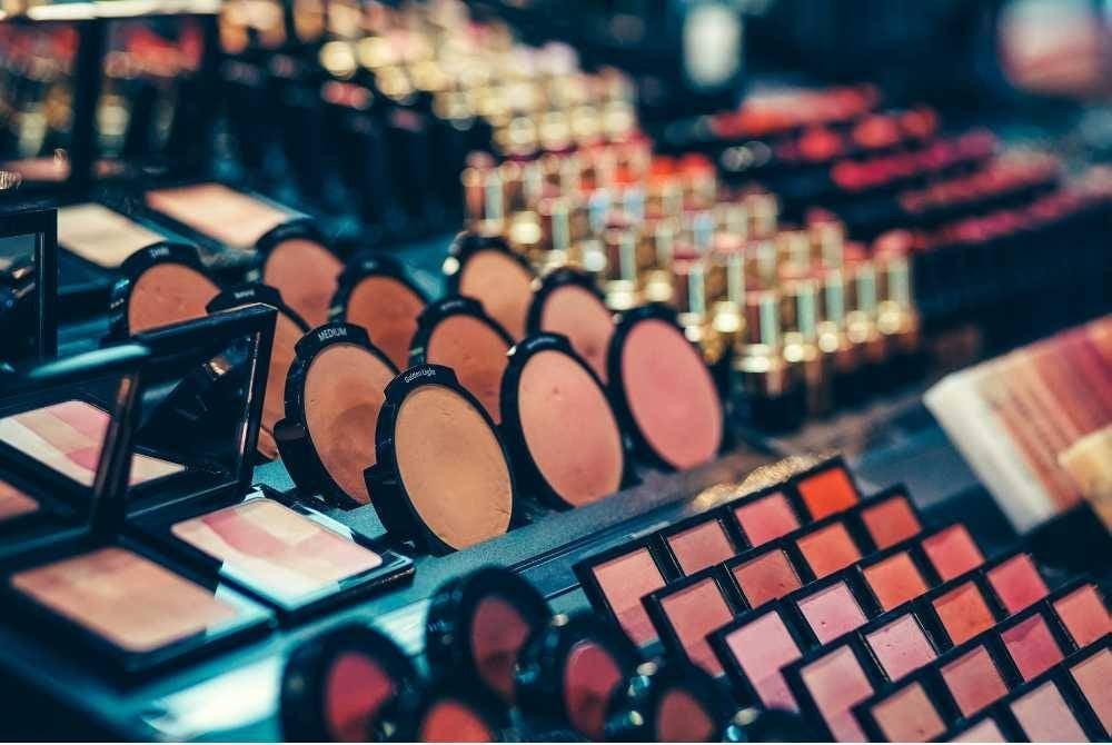 Kosmetik halal, cantik ikut syarak Kosmetik halal, cantik ikut syarak