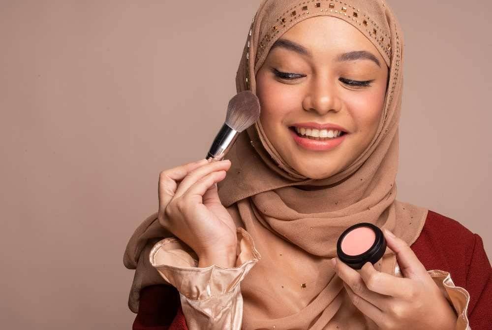 Kosmetik halal lambang ibadah, bukan sahaja penampilan Kosmetik halal lambang ibadah, bukan sahaja penampilan