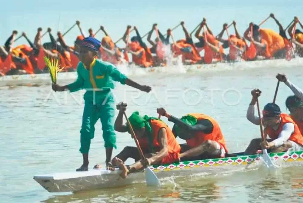 Tradisi Pacu Jalur. Foto Antara