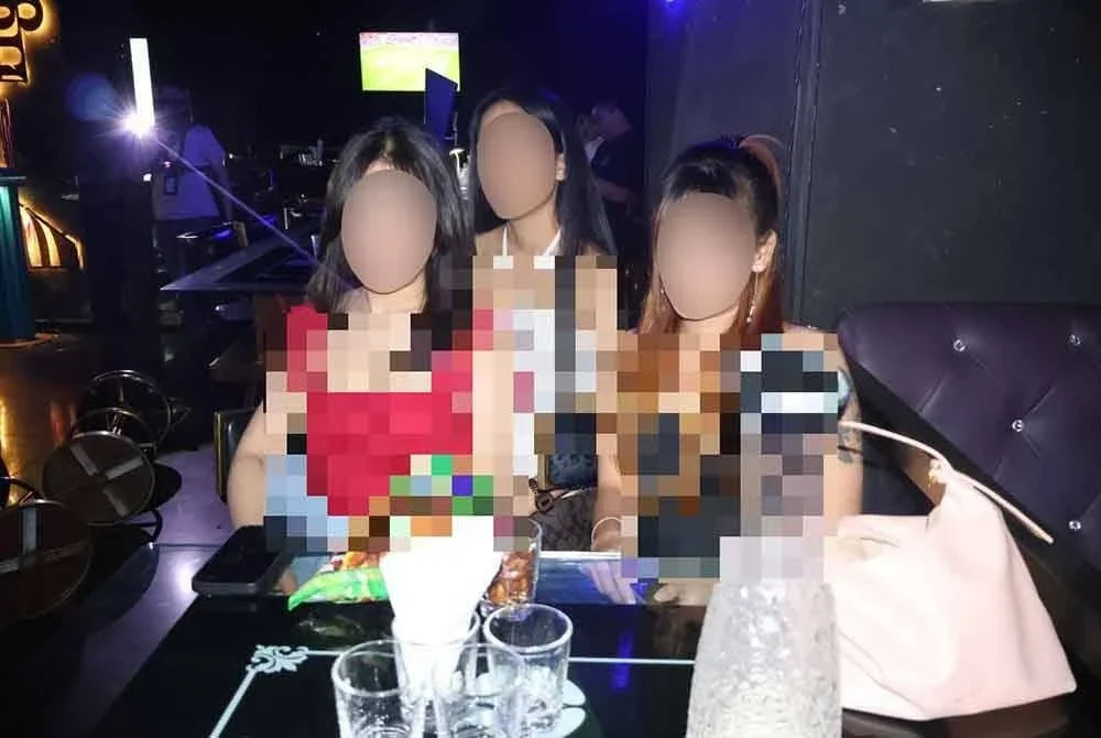 Antara individu yang ditahan dalam serbuan pada Rabu.