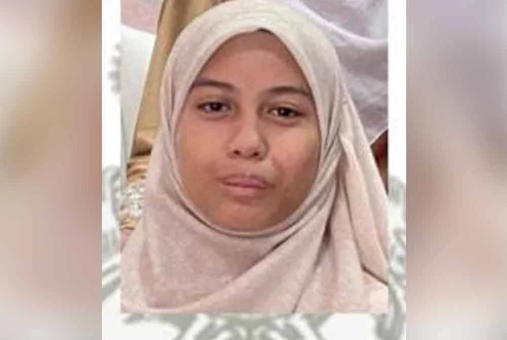 Nur Aliesya dilaporkan hilang selepas keluar dari rumahnya di Alam Perdana, Puncak Alam sejak Khamis dan masih belum ditemui hingga kini.