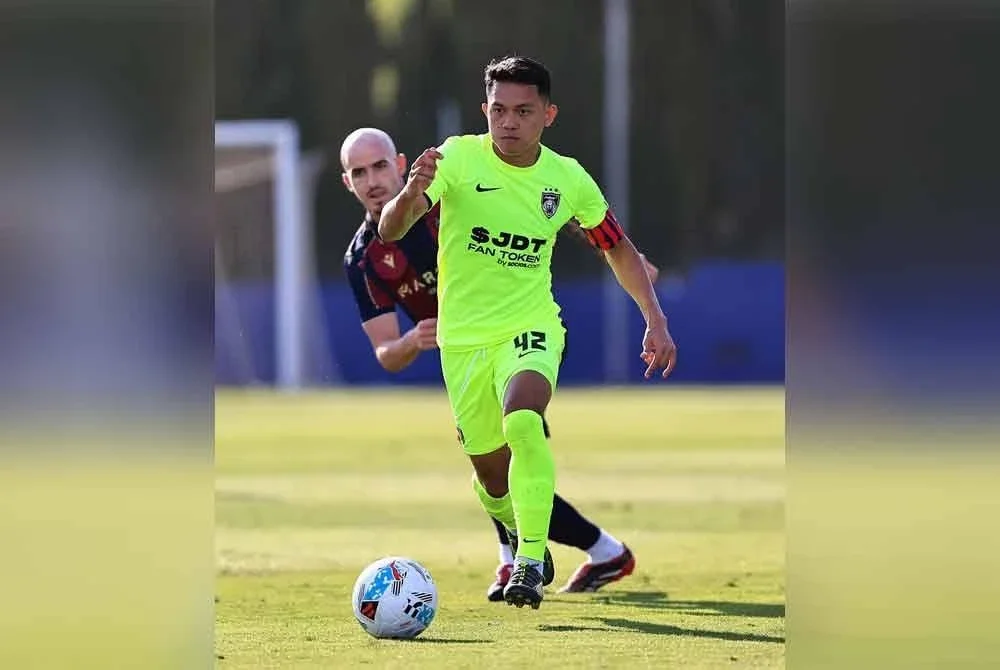 Aksi Arif Aiman semasa menentang Levante. - Foto: Johor Southern Tigers