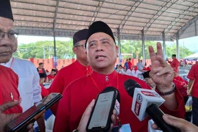 Saarani bercakap kepada pemberita pada Ahad.