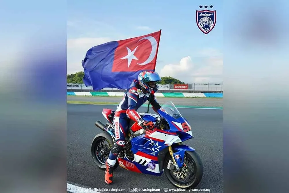 Hafizh Syahrin mengungguli Perlumbaan 2 Kategori ASB1000 ARRC Pusingan Ketiga di Litar Twin Ring Motegi, Jepun. Foto: JDT Racing Team