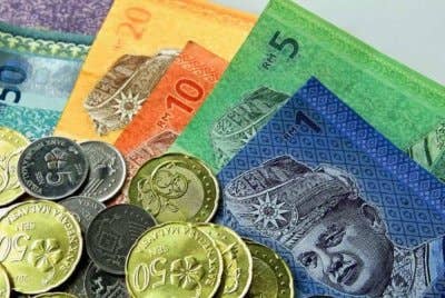 Ringgit diniagakan lebih tinggi sedikit berbanding dolar Singapura.