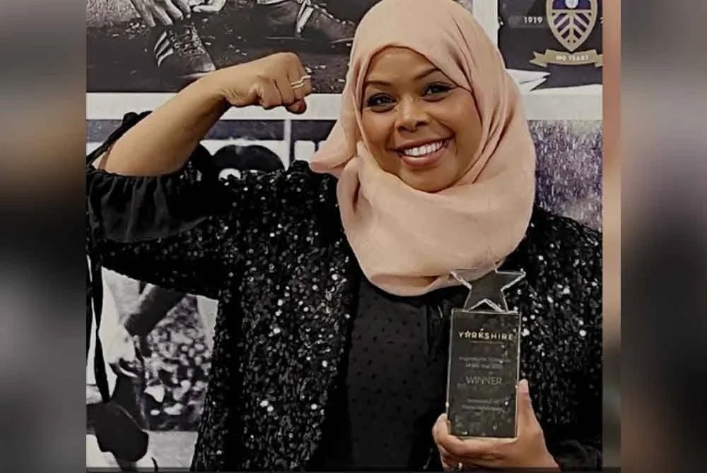 Safiya Saeed telah memenangi anugerah Inspirational Individual of the Year pada Yorkshire Choice Awards 2022. Foto Agensi