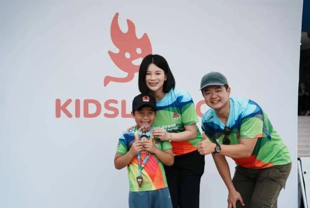 Liu Ying (tengah) merupakan ikon Kidslympic Malaysia.
