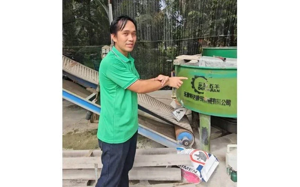  Bantuan disediakan kerajaan negeri dengan agensi Persekutuan membantu Amirrul bergelar usahawan berjaya.